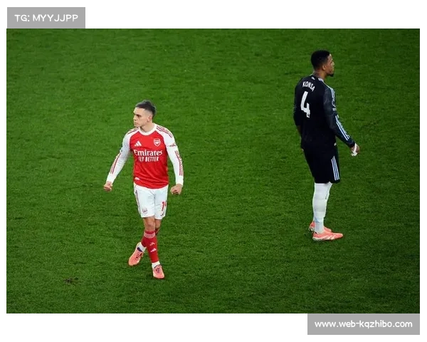 厄德高直塞苏维门迪单刀破门，阿森纳四分钟两球